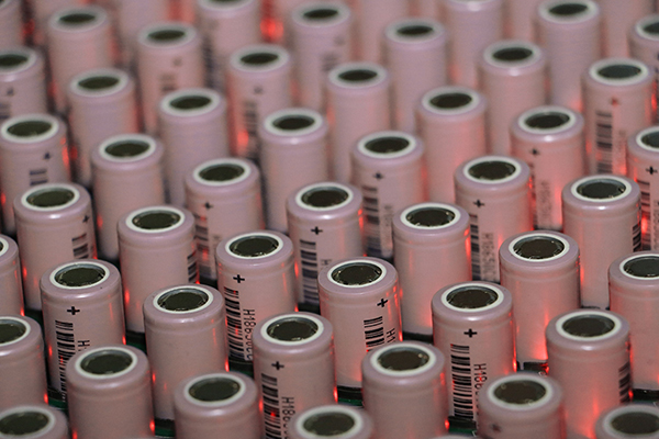 動(dòng)力電池產(chǎn)能擴(kuò)張，激光設(shè)備行業(yè)怎么才能抓住機(jī)遇？-1